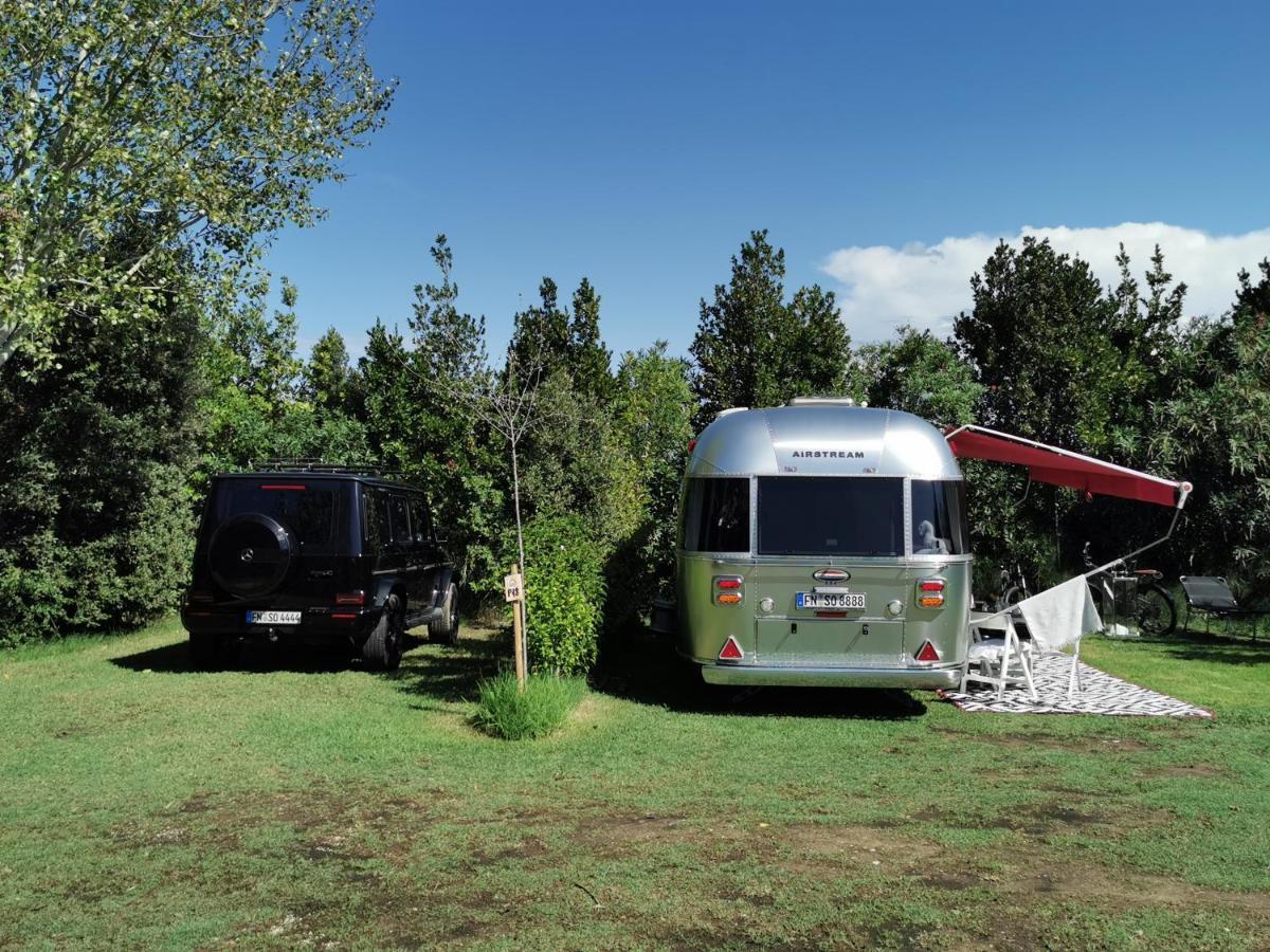 Bnatural Glamping Naturista/Nudista Baratti Exterior foto